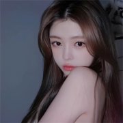 2025最好的头像女，温柔而迷人