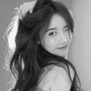 2025独特漂亮图片黑白头像女，让你与众不同！