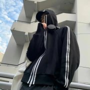 2025真人头像男生帅气