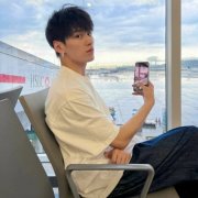2025头像最新款男生