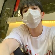 2025年头像男生真人