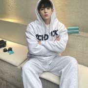 2025年头像真人男