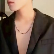 高级情侣头像性感部位一