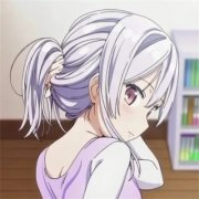 天月真白动漫女头图片