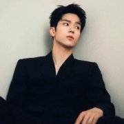 与众不同的2025新款男生头像，让你脱颖而出！